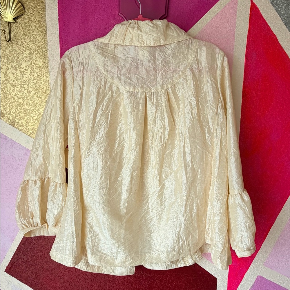 Lightweight Cream Button-Front Blazer Jacket - Picture 7 of 12
